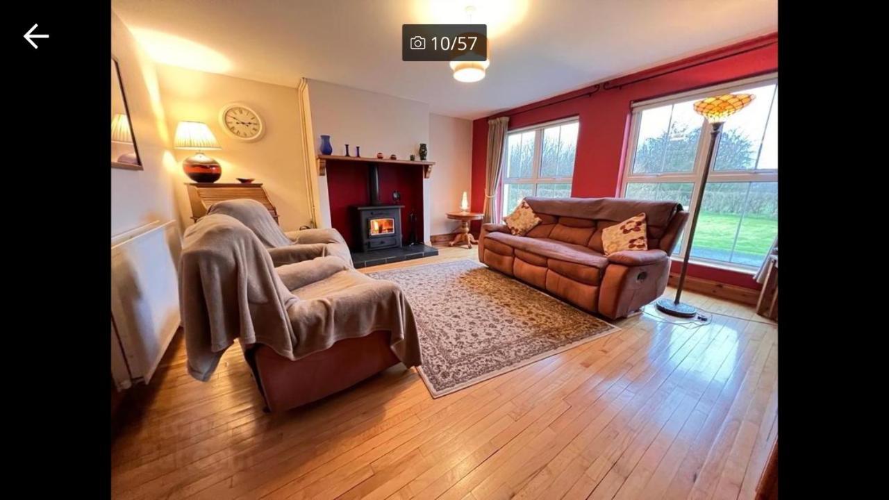 Bed and Breakfast Asdee House Бушмилс Экстерьер фото